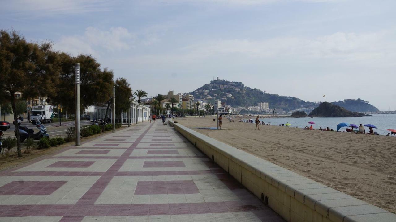 Blanes Beach Apartment Exterior foto